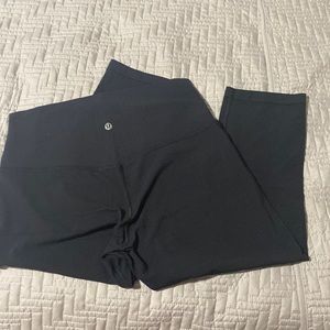 COPY - Black Lululemon Aligns cropped